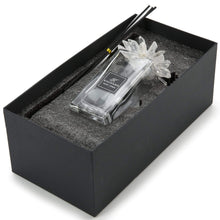 Load image into Gallery viewer, Clear Quartz Gemstone Scent Diffuser
